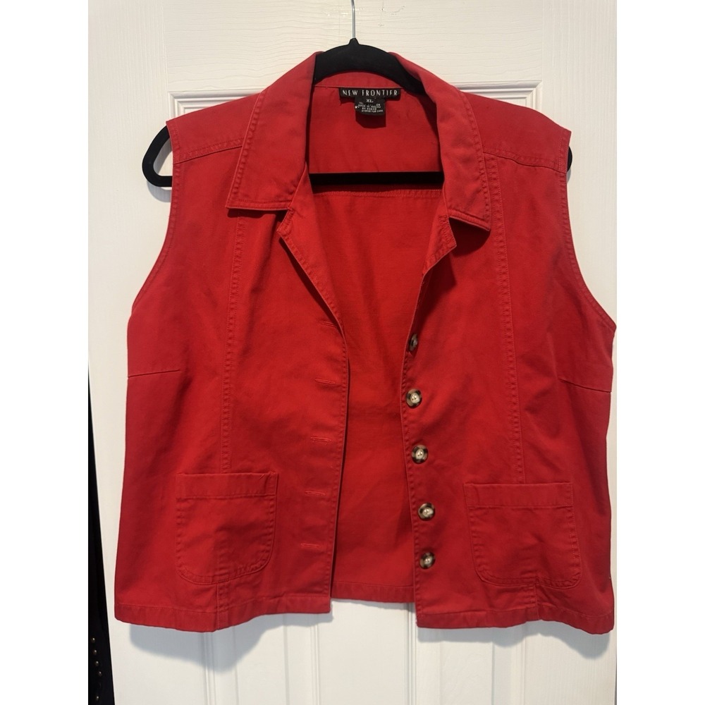 Vintage New frontier 100% Cotton Red‎ Vest. Size XL. Made In Macau.